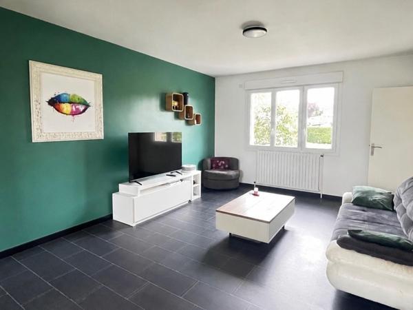 Maison à Beaumont-sur-Sarthe, 72170 - 5 pièces 160m²