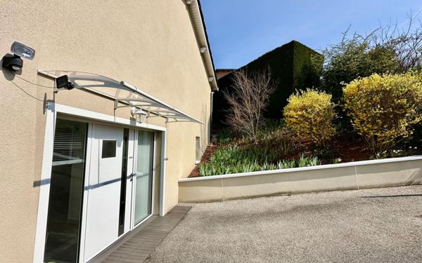 Maison à vendre    5 pièces •  Saint-Quentin-Fallavier