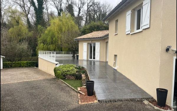 Maison à vendre    5 pièces •  Saint-Quentin-Fallavier
