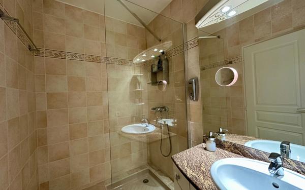 Maison à vendre    5 pièces •  Saint-Quentin-Fallavier