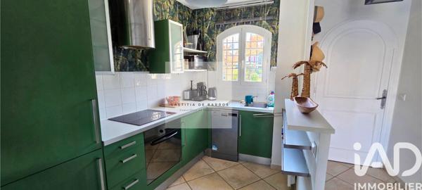 Maison à vendre 4 pièces 108 m² Aigues-Mortes