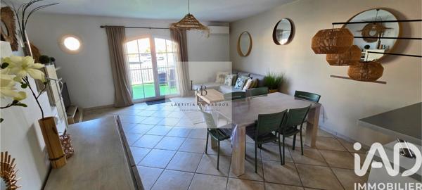 Maison à vendre 4 pièces 108 m² Aigues-Mortes