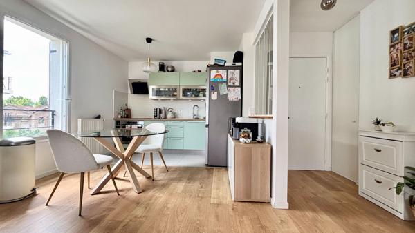 Appartement Corbeil  3 pièce(s) 62.8 m2