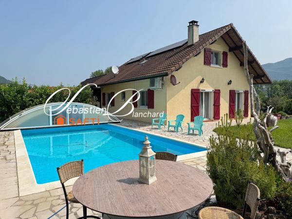 Maison familiale d'exception à Anglefort – À seulement 45 min de la douane de Bardonnex !