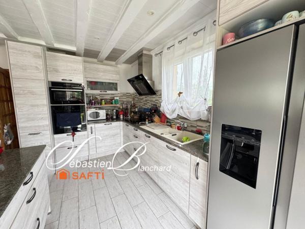 Maison familiale d'exception à Anglefort – À seulement 45 min de la douane de Bardonnex !