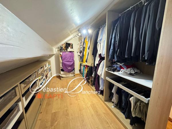 Maison familiale d'exception à Anglefort – À seulement 45 min de la douane de Bardonnex !