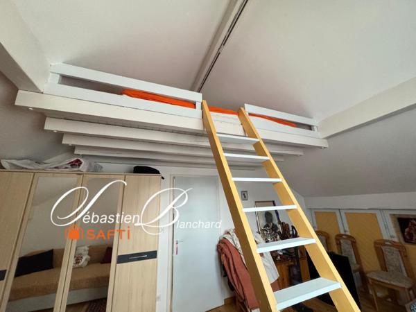 Maison familiale d'exception à Anglefort – À seulement 45 min de la douane de Bardonnex !