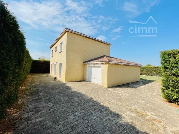 À VENDRE — Villa individuelle T5 de 141 m² avec jardin clos — Saint-Rambert-d'Albon