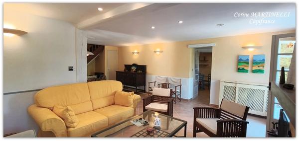Maison de village avec jardin, piscine et garage — Cœur du Gers