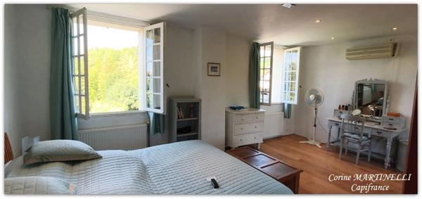 Maison de village avec jardin, piscine et garage — Cœur du Gers