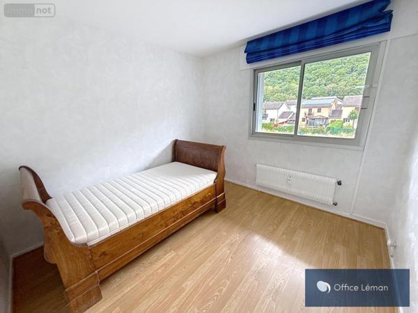 Appartement à louer à Divonne-les-Bains dans l'Ain (01220), ref : 01047-L171