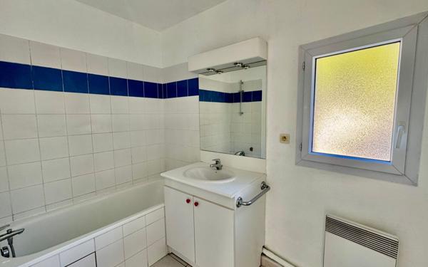 Appartement à vendre    3 pièces •  Istres