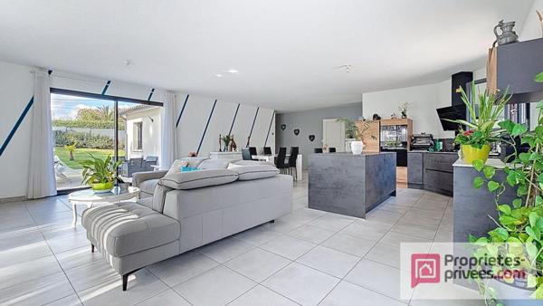 Maison Etaules 5 pièce(s) 136 m2