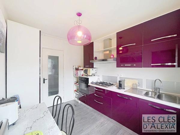 T2BIS BALCON - PARKING - LYON 6ᵉ – BROTTEAUX