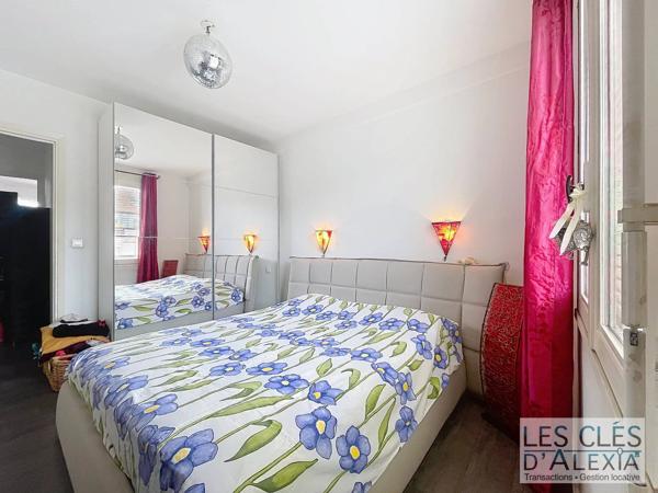 T2BIS BALCON - PARKING - LYON 6ᵉ – BROTTEAUX