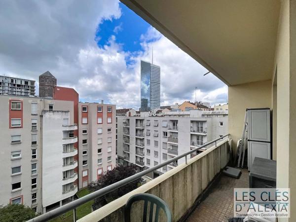 T2BIS BALCON - PARKING - LYON 6ᵉ – BROTTEAUX