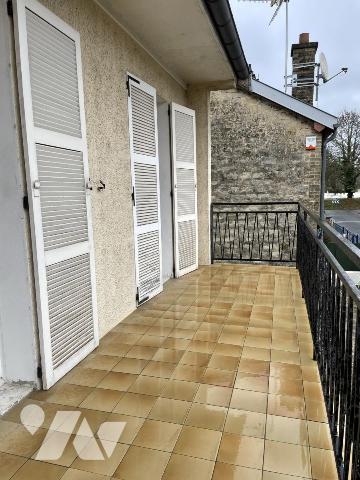 CHALONS, Quartier Madagascar. Maison de 6 pièces A RENOVER.