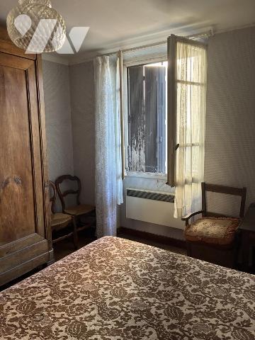 A VENDRE, REQUISTA, centre ville, Maison de ville 