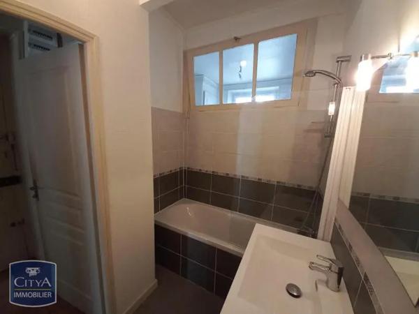 Appartement à louer 2 pièces 42.77m² Lyon (69003)