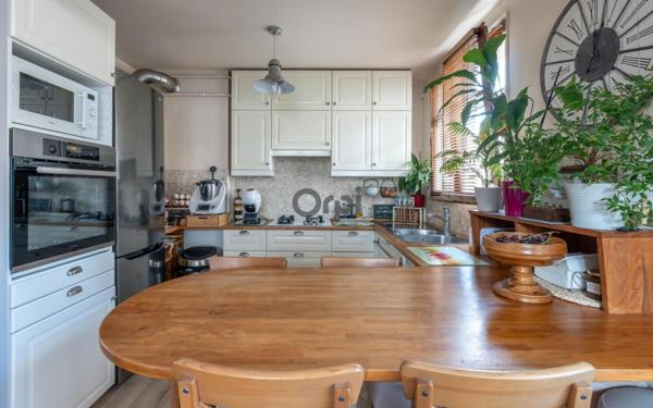 Appartement à vendre    4 pièces • 61,76 m2 Champigny-sur-Marne