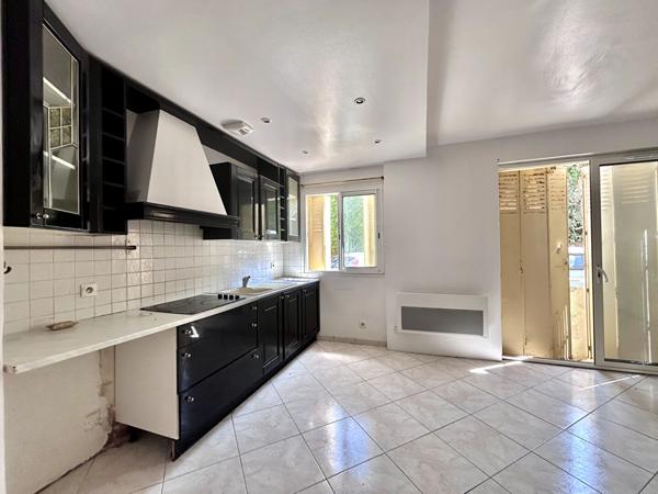 Appartement Marseille 2 pièce(s) 40 m² POINTE ROUGE - PARKING