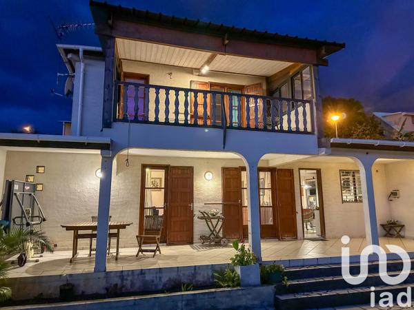 Maison à vendre 6 pièces 163 m² L'Étang-Salé