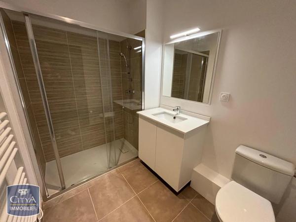 Appartement à louer 1 pièce 28.99m² Sommières (30250)