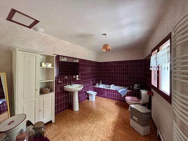 Maison La Creche 5 pièce(s) 130 m2, La creche 79260