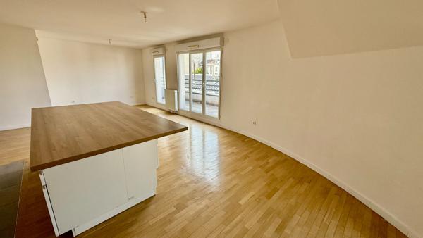 Appartement Nanterre 5 pièce(s) 102.83 m2