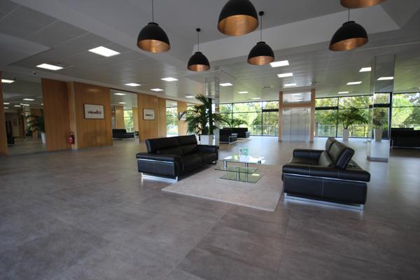 Bureau 1 pièce - 50 m² Exclusivité efficity