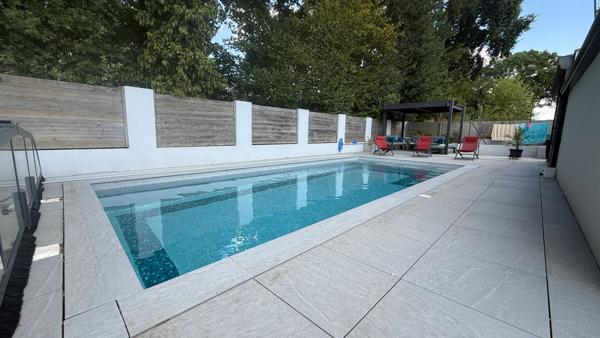 LA ROCHE SUR YON MAISON A VENDRE 145 m²
