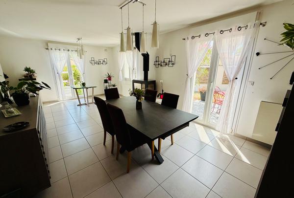 LA ROCHE SUR YON MAISON A VENDRE 145 m²
