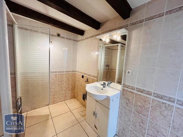 Appartement à louer 2 pièces 57.72m² Istres (13800)