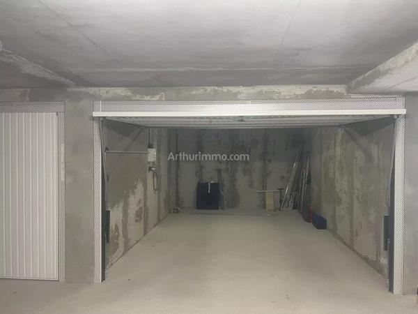 Vente Garage à Calvi