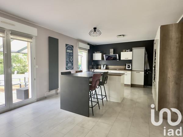Maison à vendre 6 pièces 140 m² Saint-Julien-lès-Metz