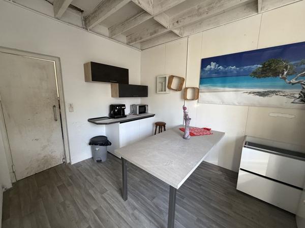 Local commercial - MONTROND LES BAINS