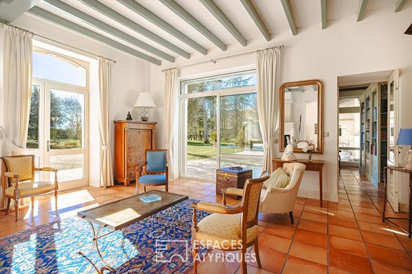 Anciennes écuries transformées en propriété de charme