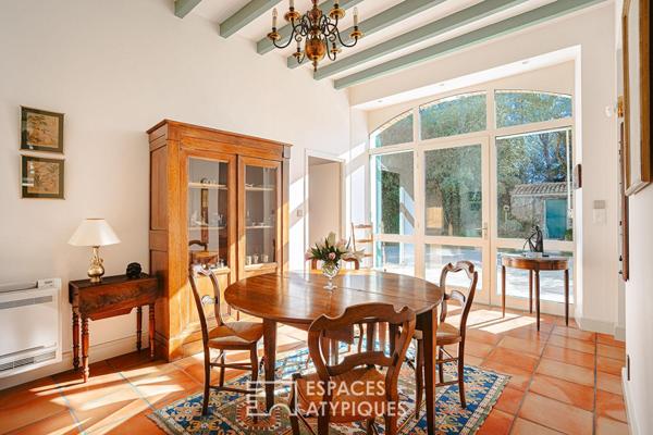 Anciennes écuries transformées en propriété de charme