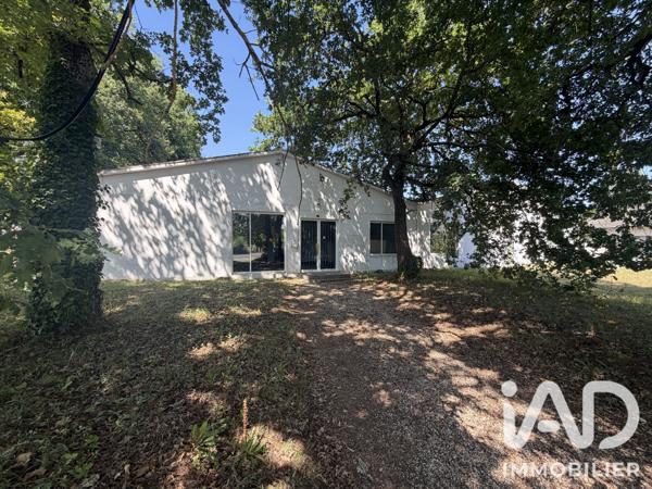 Murs commerciaux  à vendre 860 m² Gond-Pontouvre