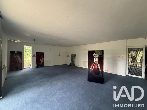 Murs commerciaux  à vendre 860 m² Gond-Pontouvre