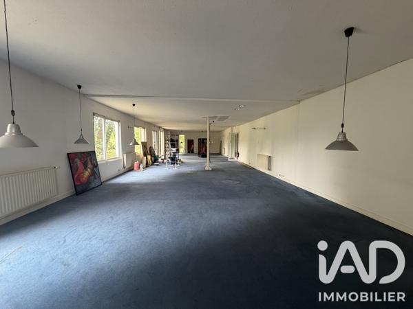 Murs commerciaux  à vendre 860 m² Gond-Pontouvre