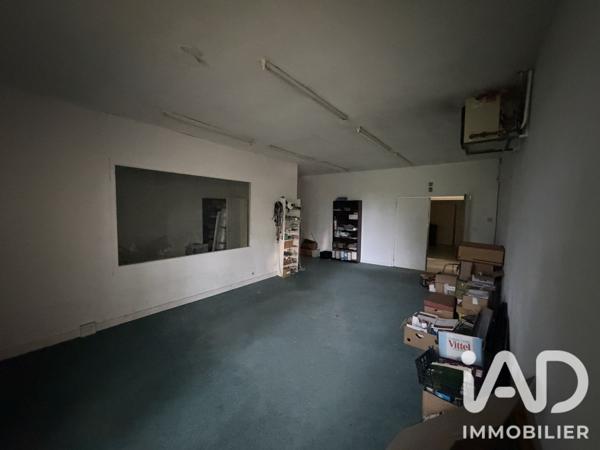 Murs commerciaux  à vendre 860 m² Gond-Pontouvre