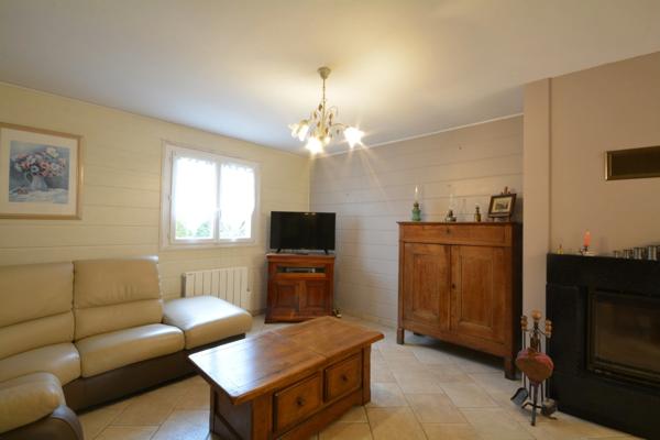 🏡 Maison familiale 92 m² avec garage, carport et jardin – le confort au calme !