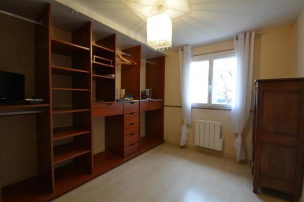 🏡 Maison familiale 92 m² avec garage, carport et jardin – le confort au calme !