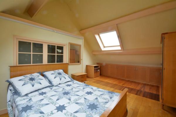 🏡 Maison familiale 92 m² avec garage, carport et jardin – le confort au calme !