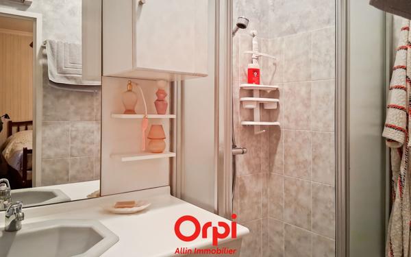 Maison à vendre    5 pièces • 175,39 m2 Commentry