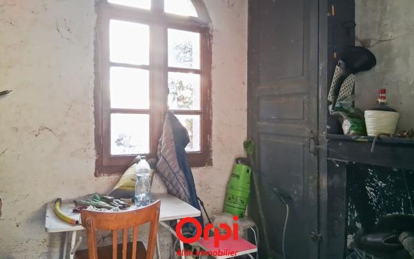 Maison à vendre    5 pièces • 175,39 m2 Commentry