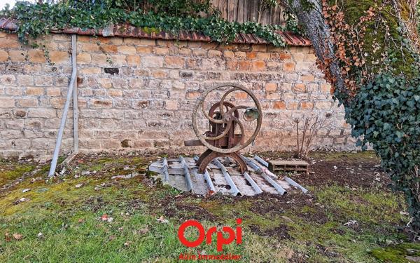 Maison à vendre    5 pièces • 175,39 m2 Commentry