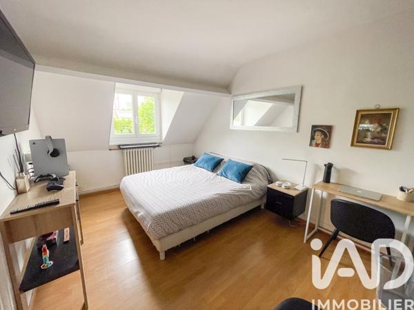 Maison à vendre 9 pièces 162 m² Saint-Quentin