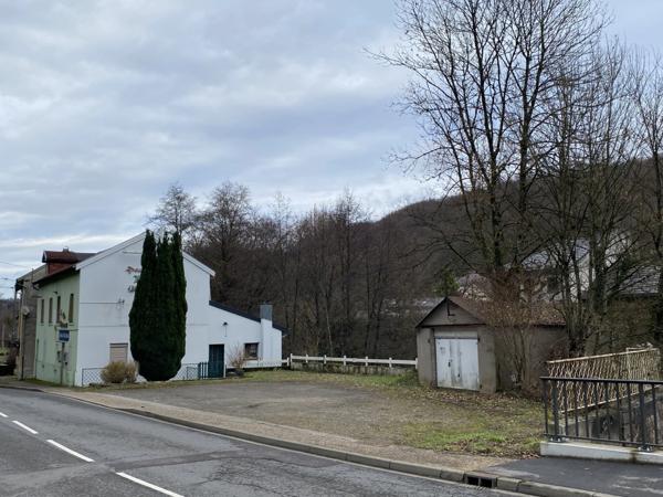 Ancien bar-restaurant avec logement - Fort potentiel !